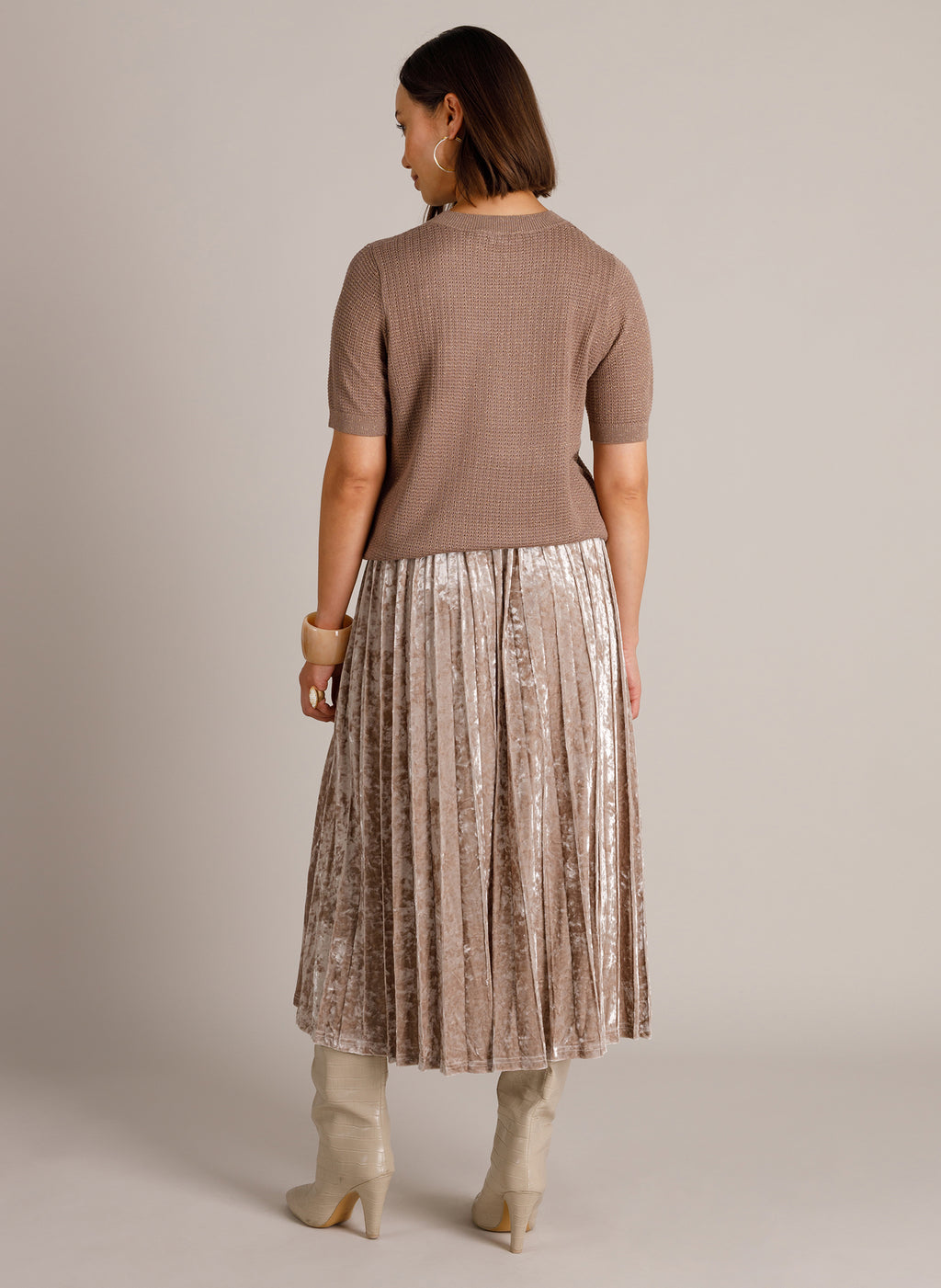 Yest Wermina Pleated Velvet Midi Skirt