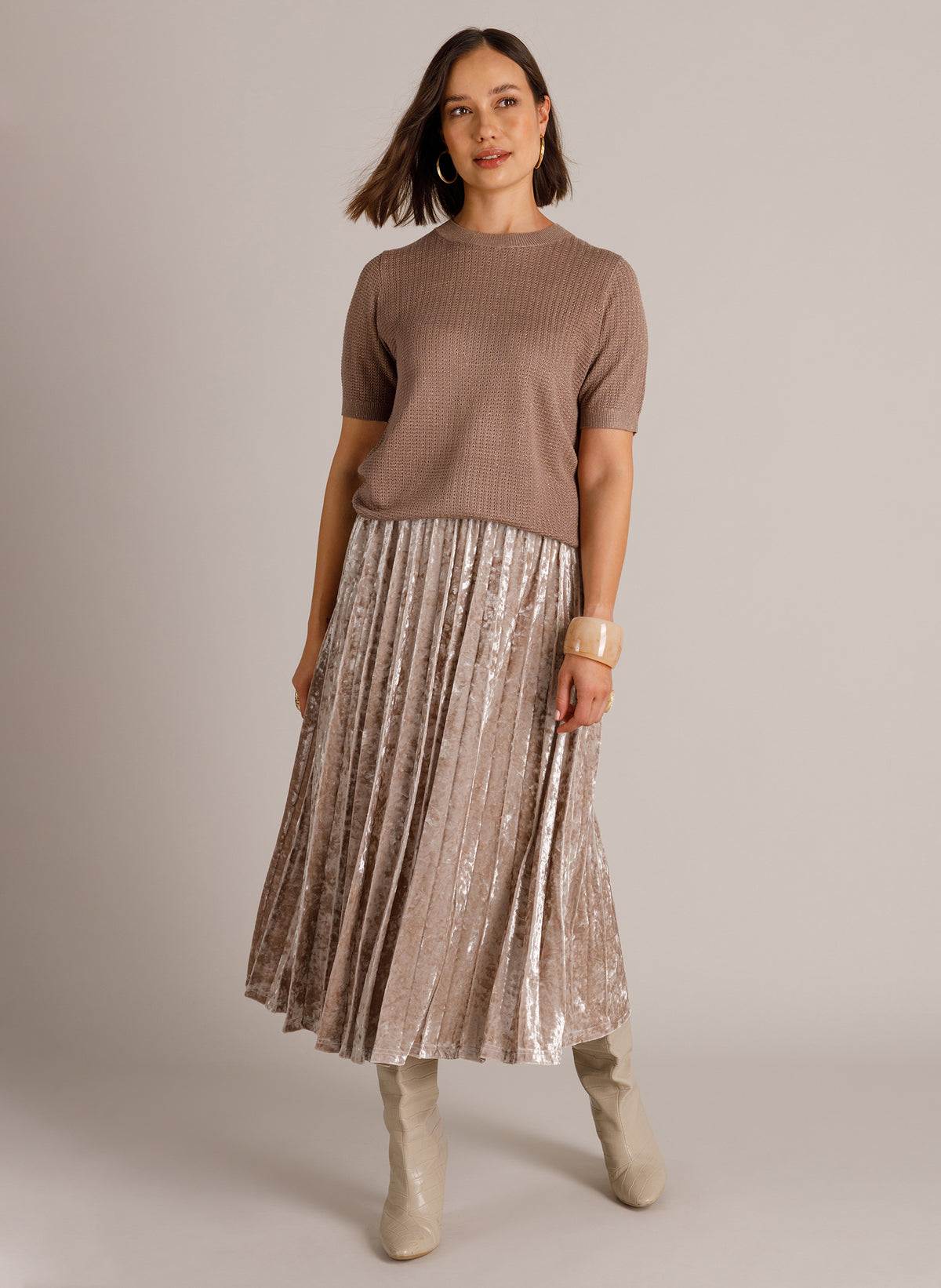 Yest Wermina Pleated Velvet Midi Skirt