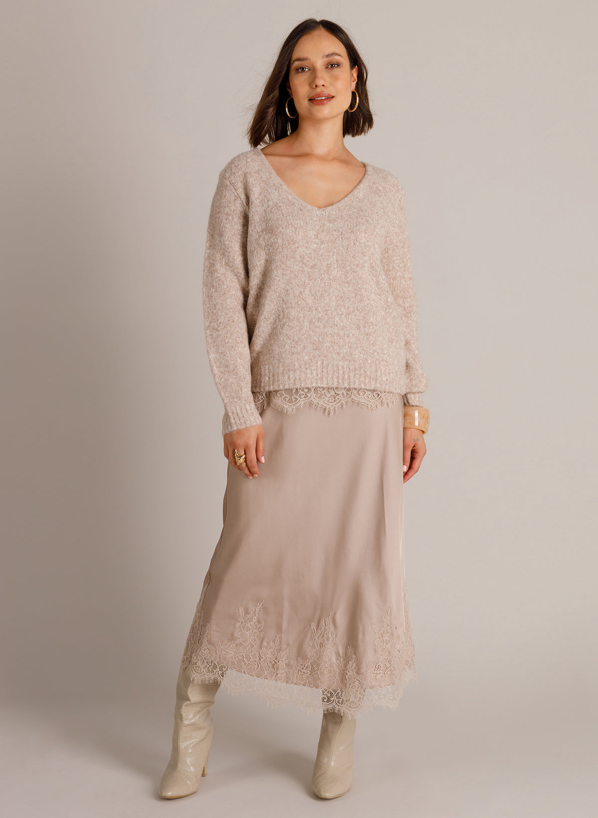 Yest Wismine Soft V-Neck Knit Jumper