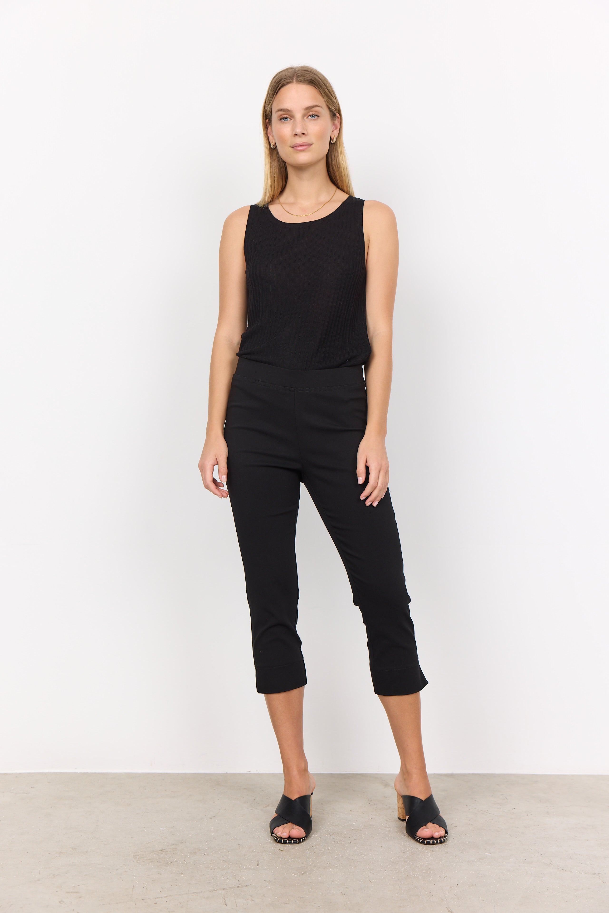 Soyaconcept Lilly Capri Cropped Slim Pants