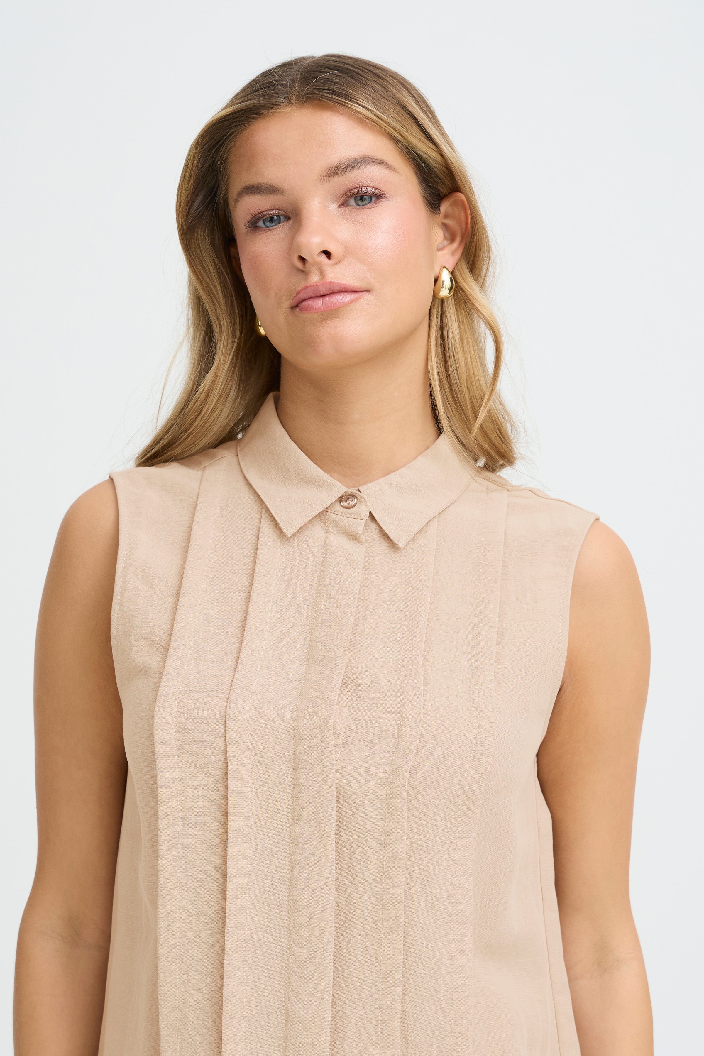 Fransa Adah Pintuck Pleated Sleeveless Blouse