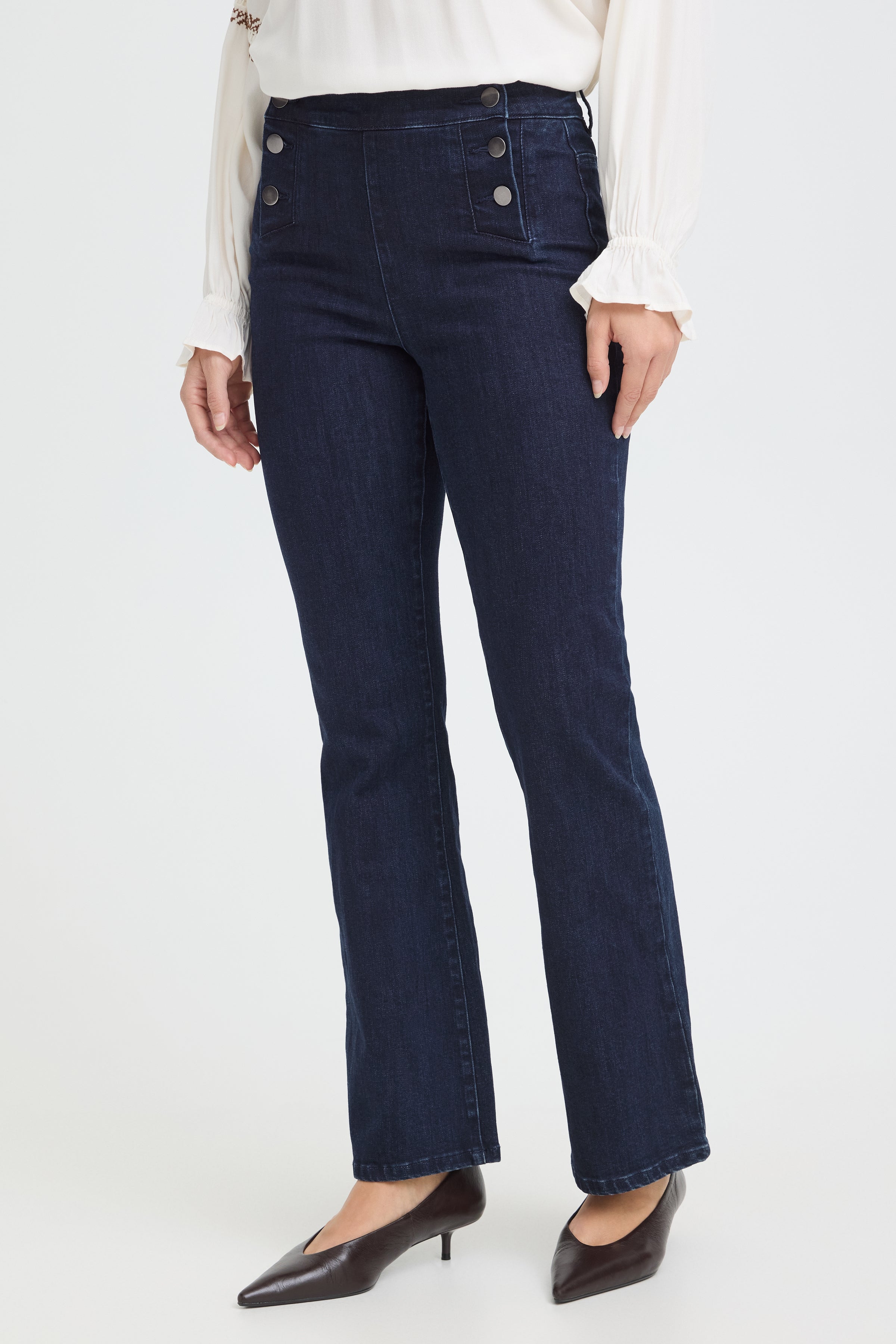 Fransa Lissi Hanna Button Front Slim Straight Jeans