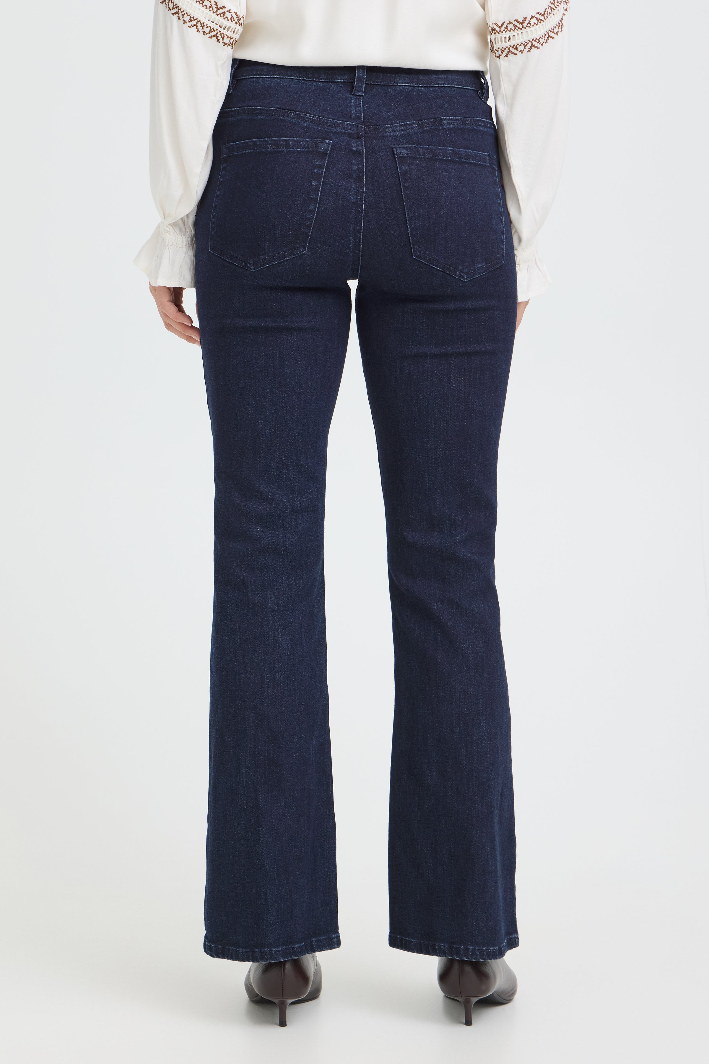 Fransa Lissi Hanna Button Front Slim Straight Jeans