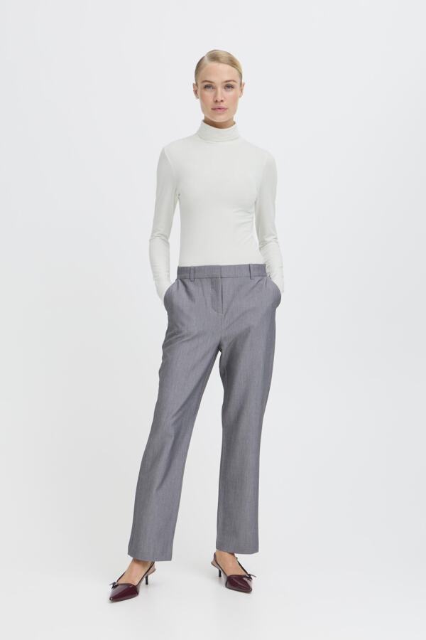 B.Young Pamila Roll Neck – Off White