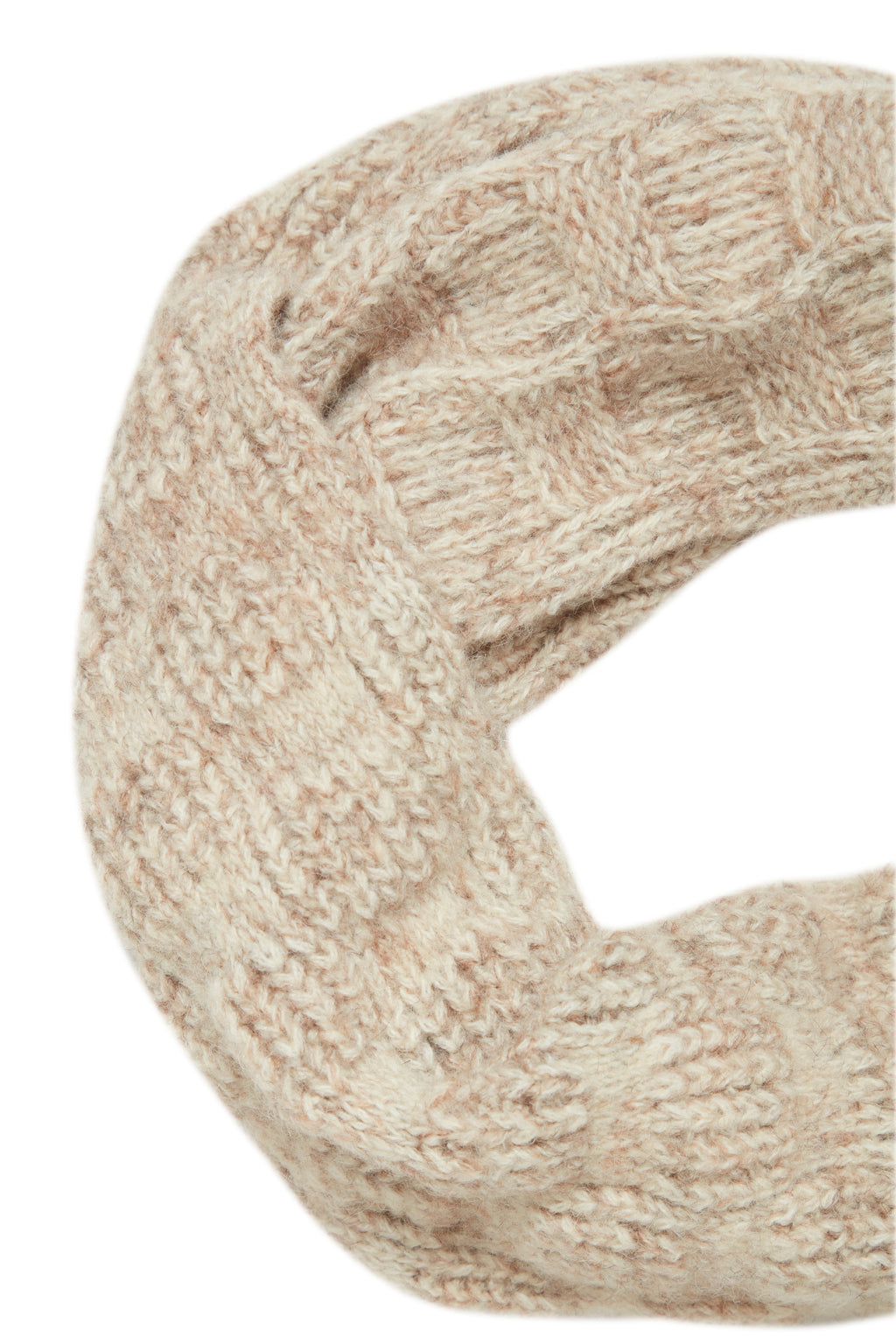 B.Young Willie Knitted Snood