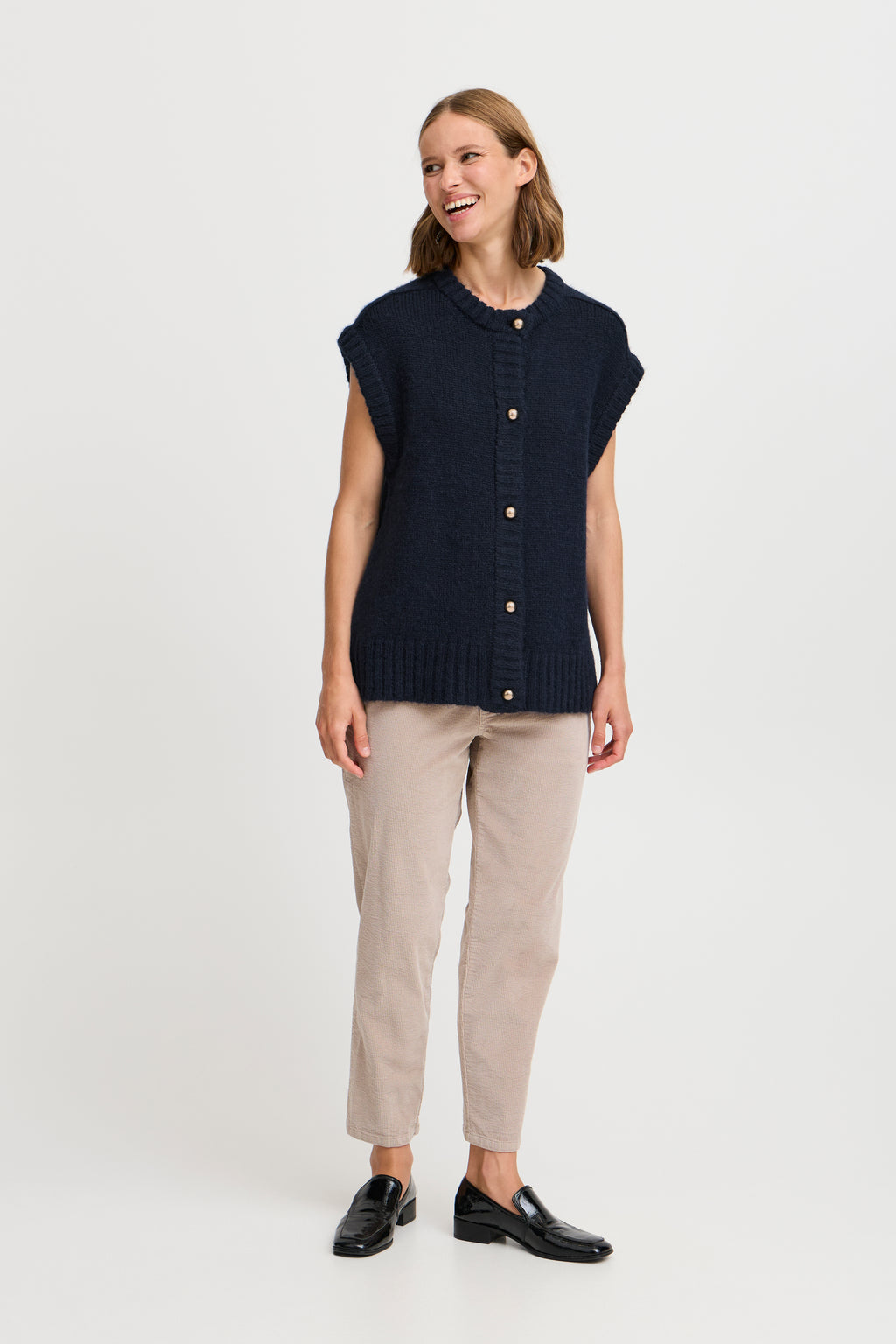 B.Young Oksana Pullover Vest