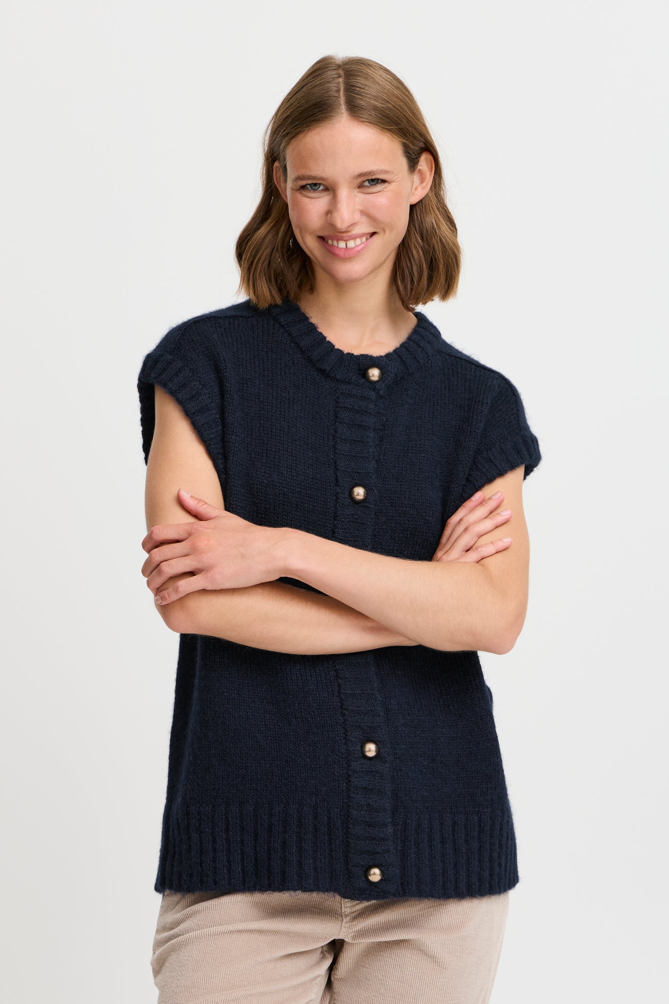 B.Young Oksana Pullover Vest