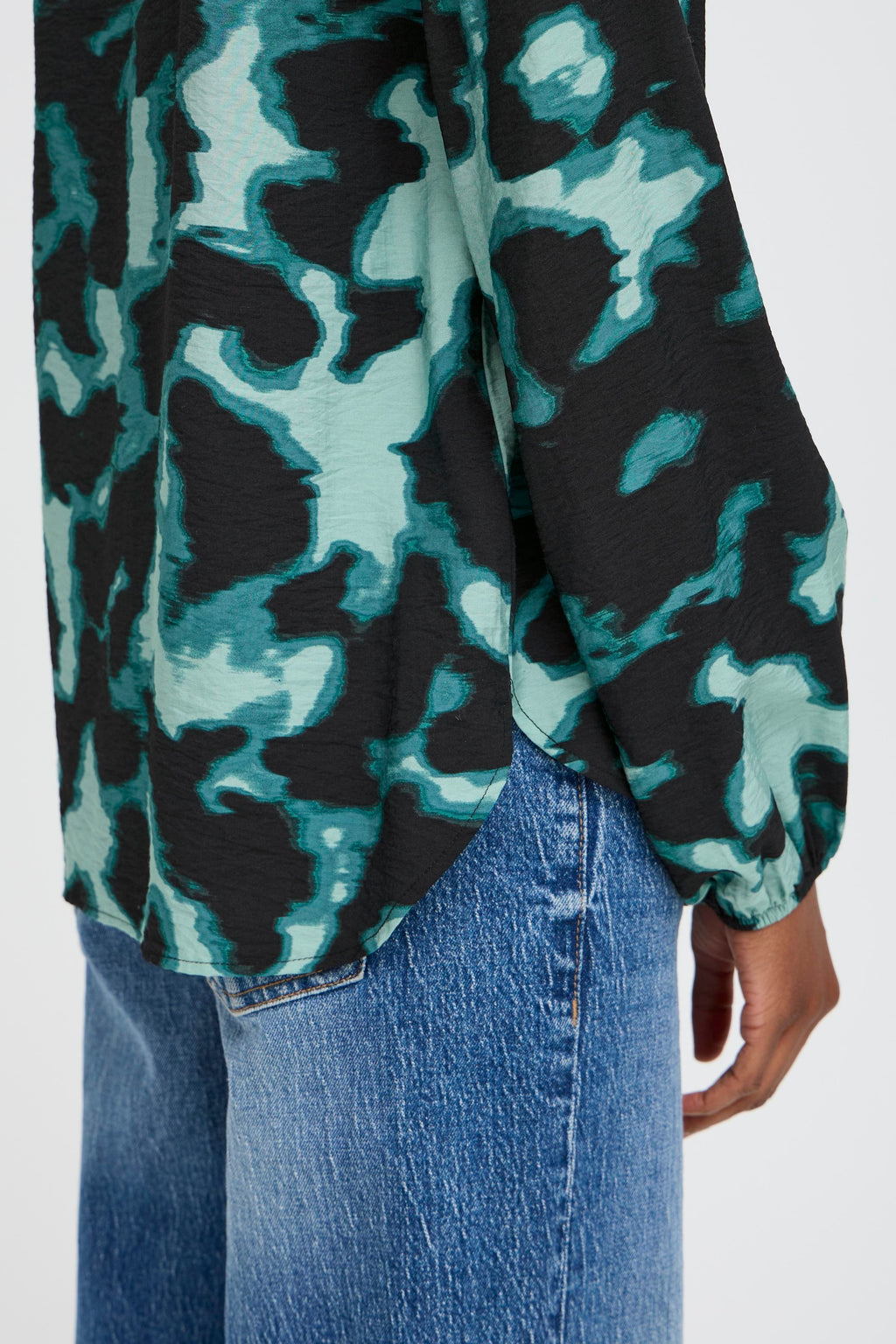 B.Young Ibine Blouse