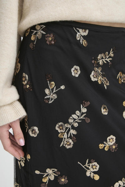 B.Young Renaz Floral Pencil Skirt