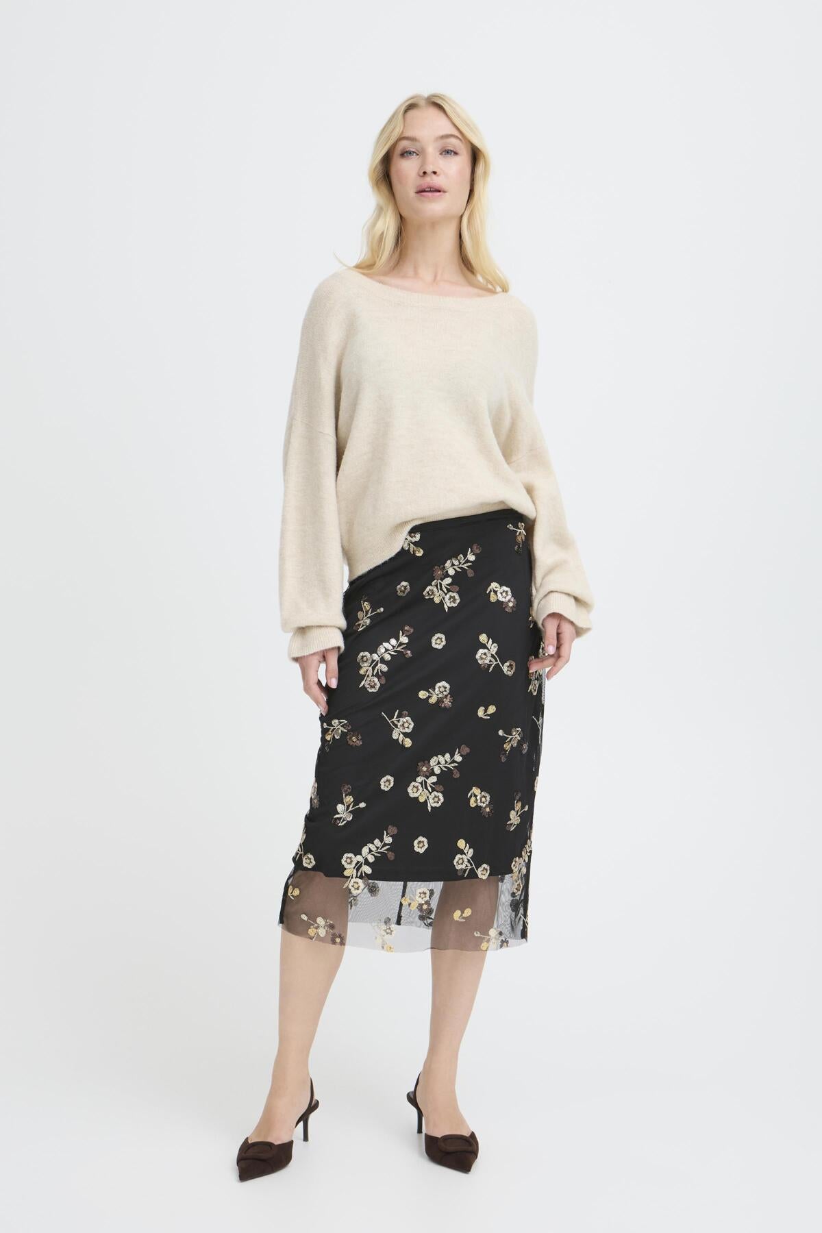 B.Young Renaz Floral Pencil Skirt