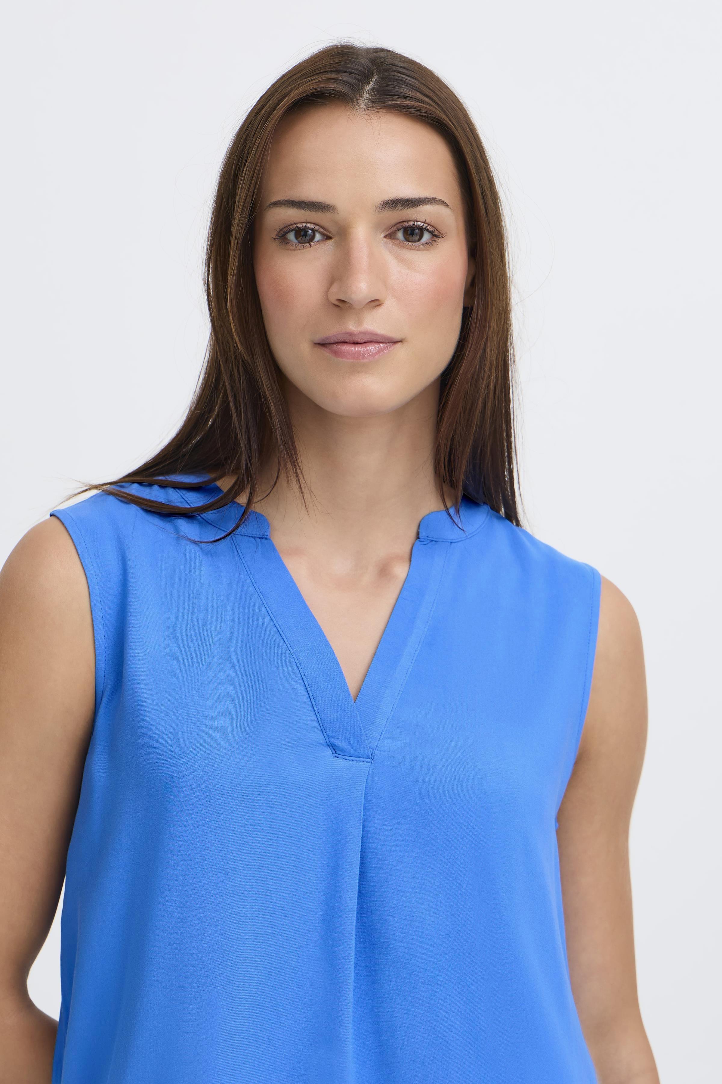 B.Young Mmjoella Sleeveless V-Neck Top
