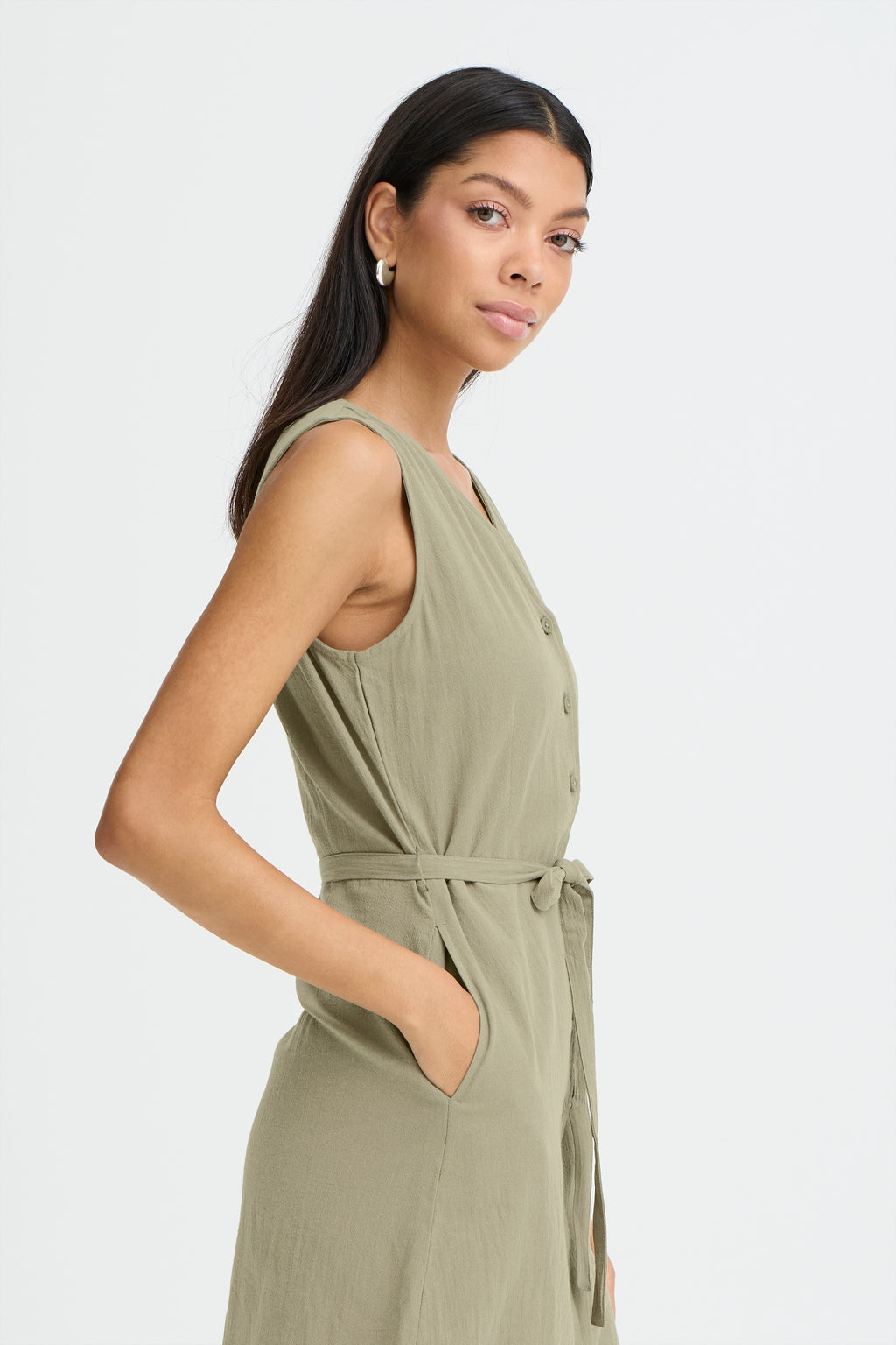 B.Young Ellana Sleeveless Button Through Midi Dress