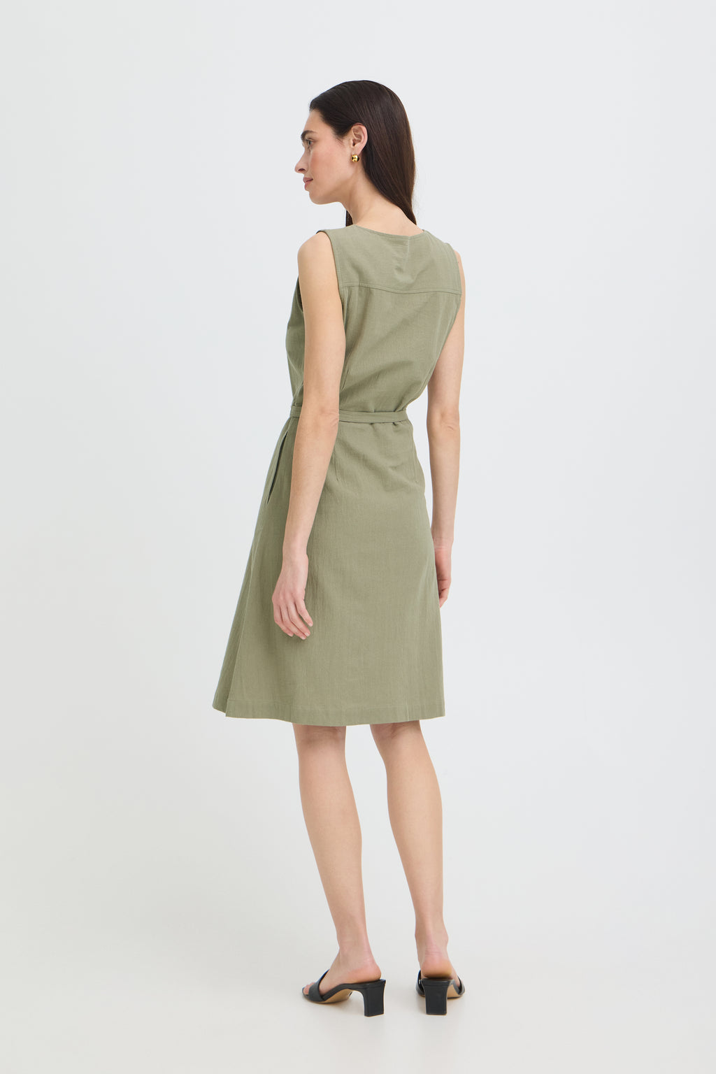 B.Young Ellana Sleeveless Button Through Midi Dress