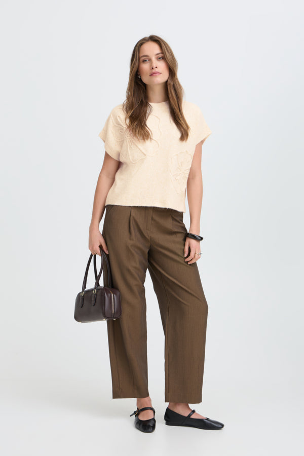 B.Young Omea Floral Embroidered Short Sleeve Knit