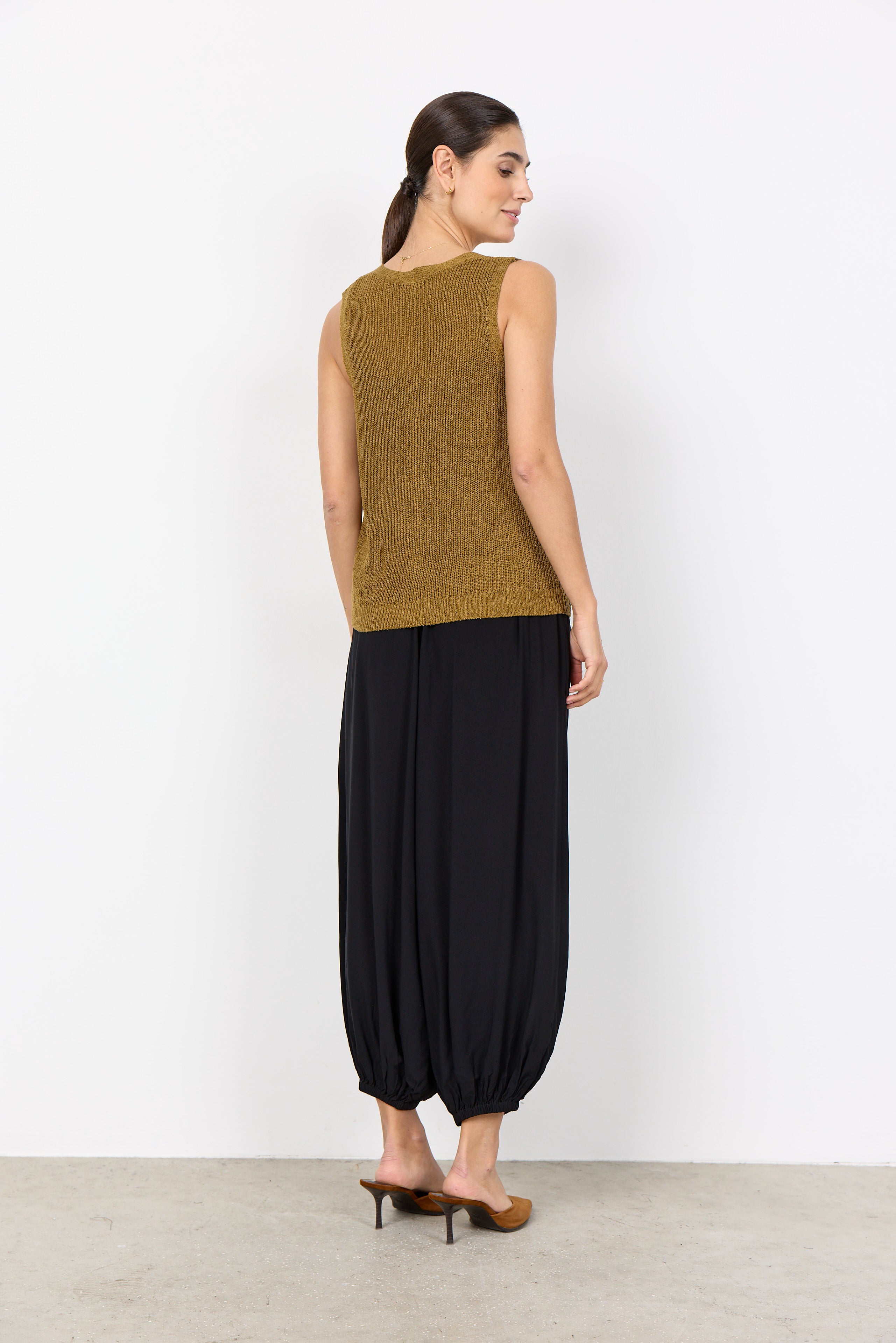 Soyaconcept Felizia Knitted Button Through Vest