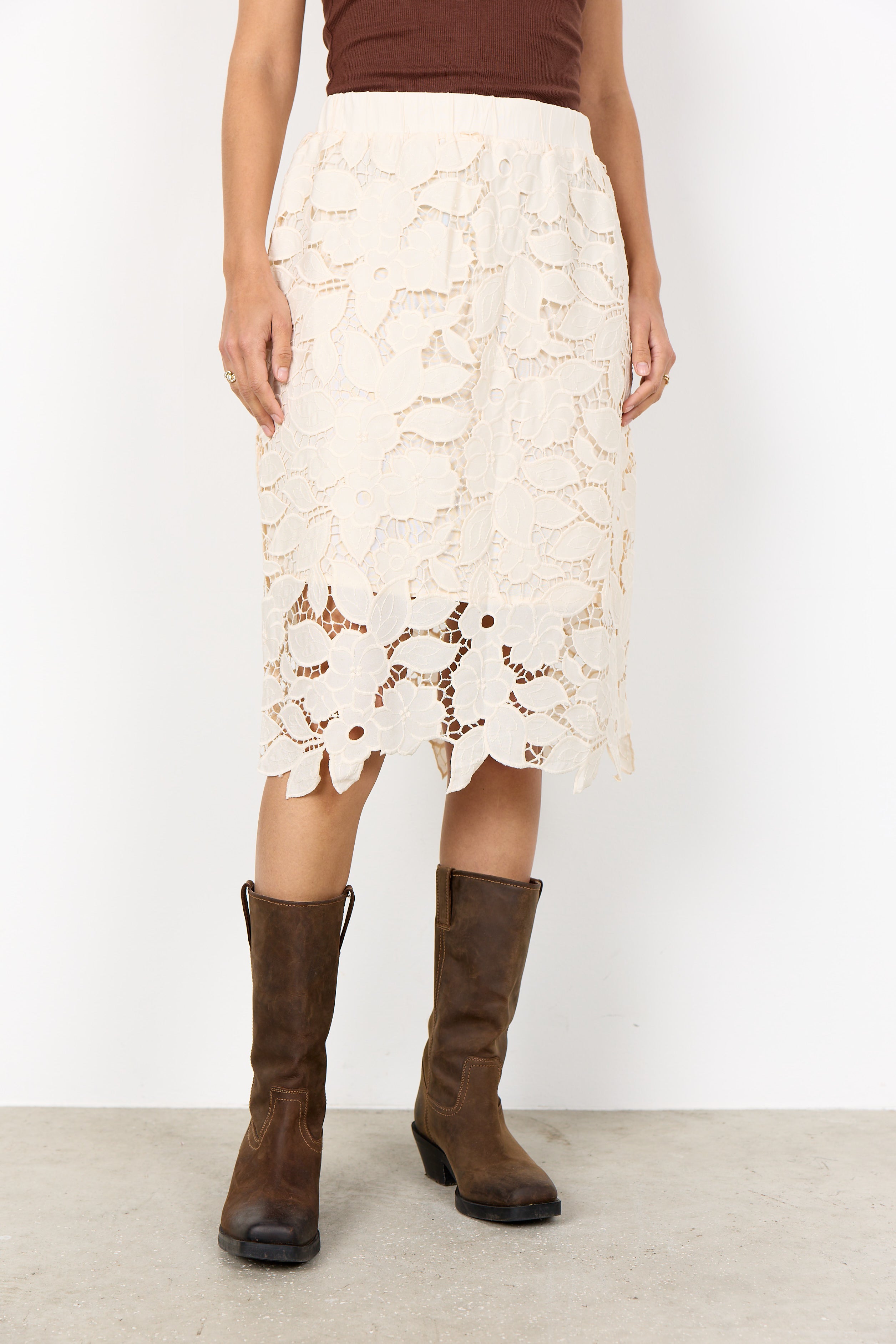Soyaconcept Cassandra Lace Knee Length Pencil Skirt