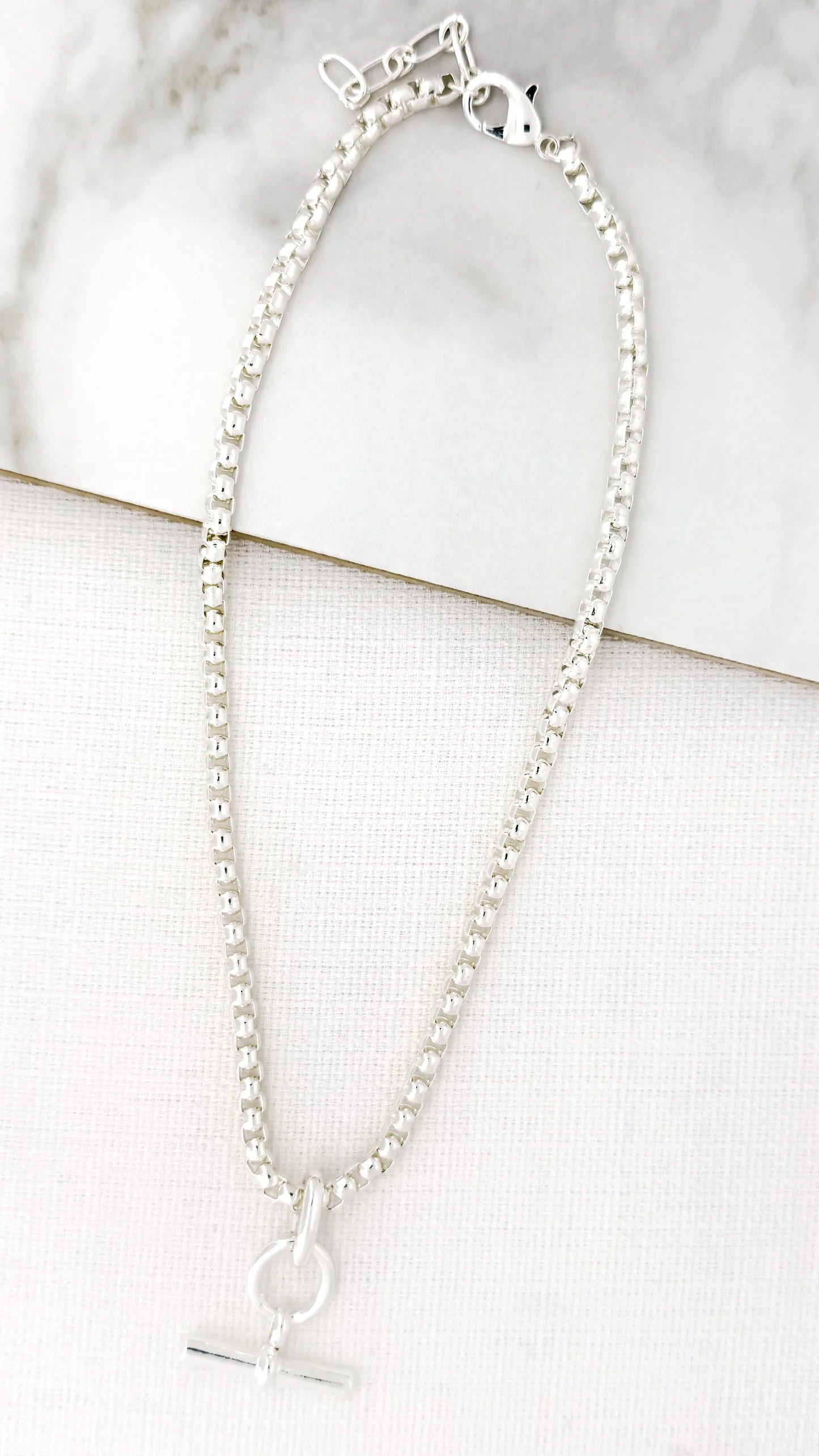Envy Box Chain & T Bar Necklace
