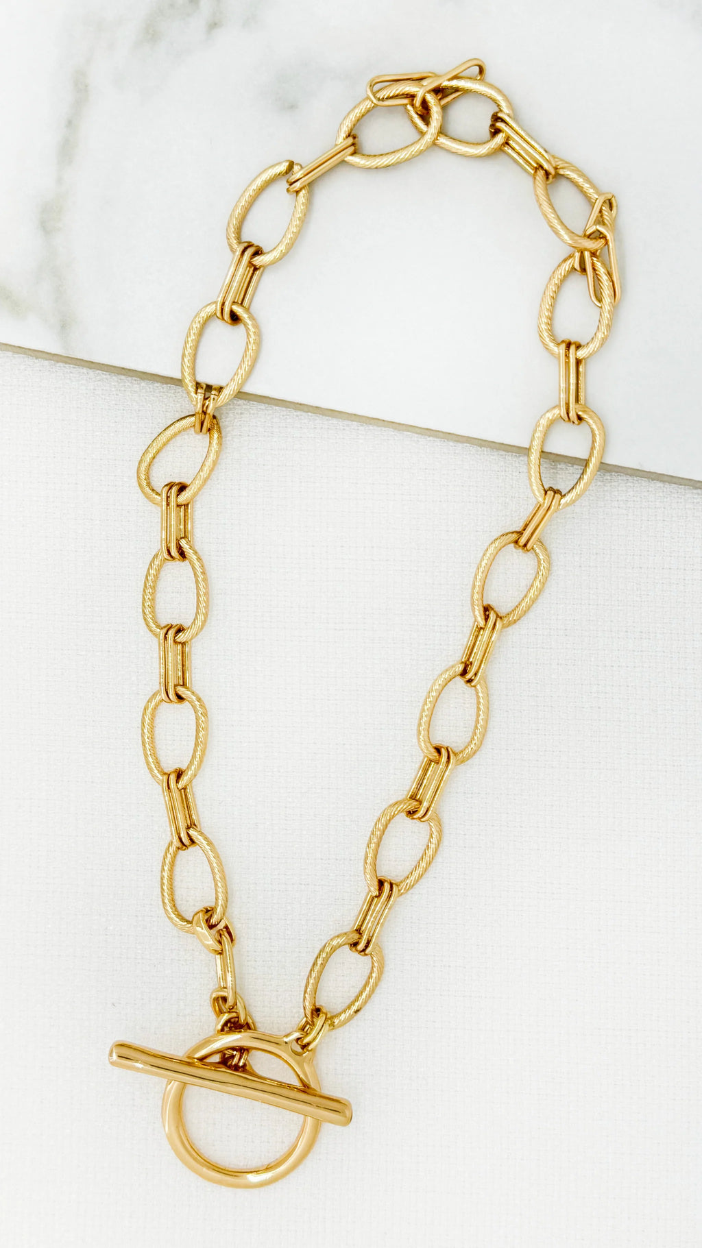Envy Large T-Bar Textured Link Necklace - Gold