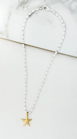 Envy Short Smooth Beaded Necklace with Star Pendant - Silver