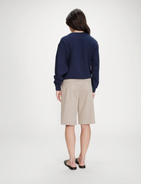 Grace & Mila Vonan Button Detail Sweatshirt
