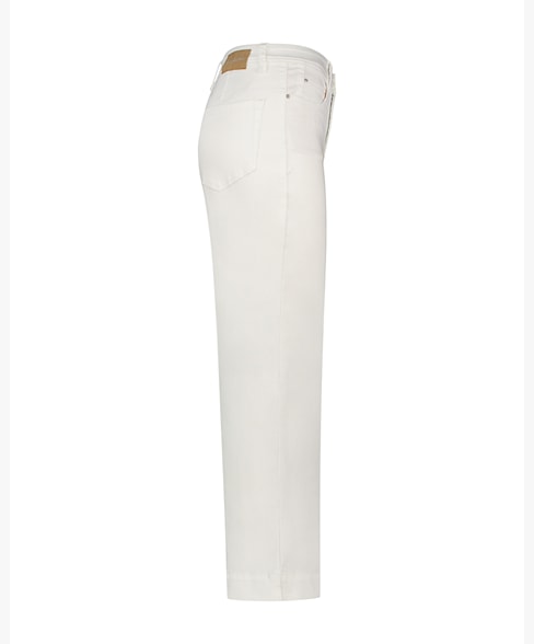 Red Button Conny 5 Pocket Cropped Jean
