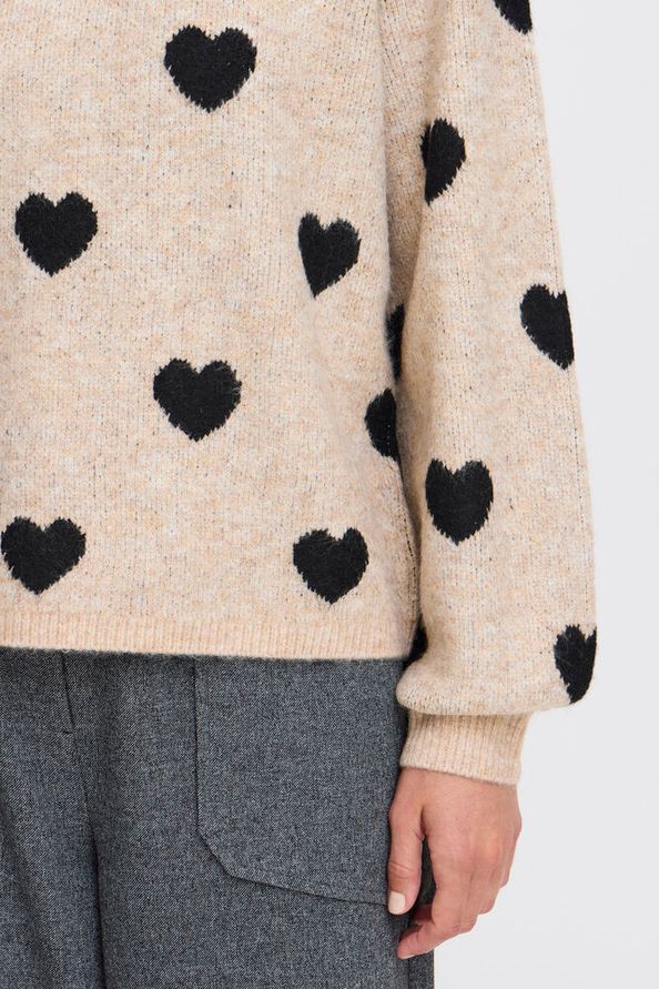 B.Young Minya Heart Jumper
