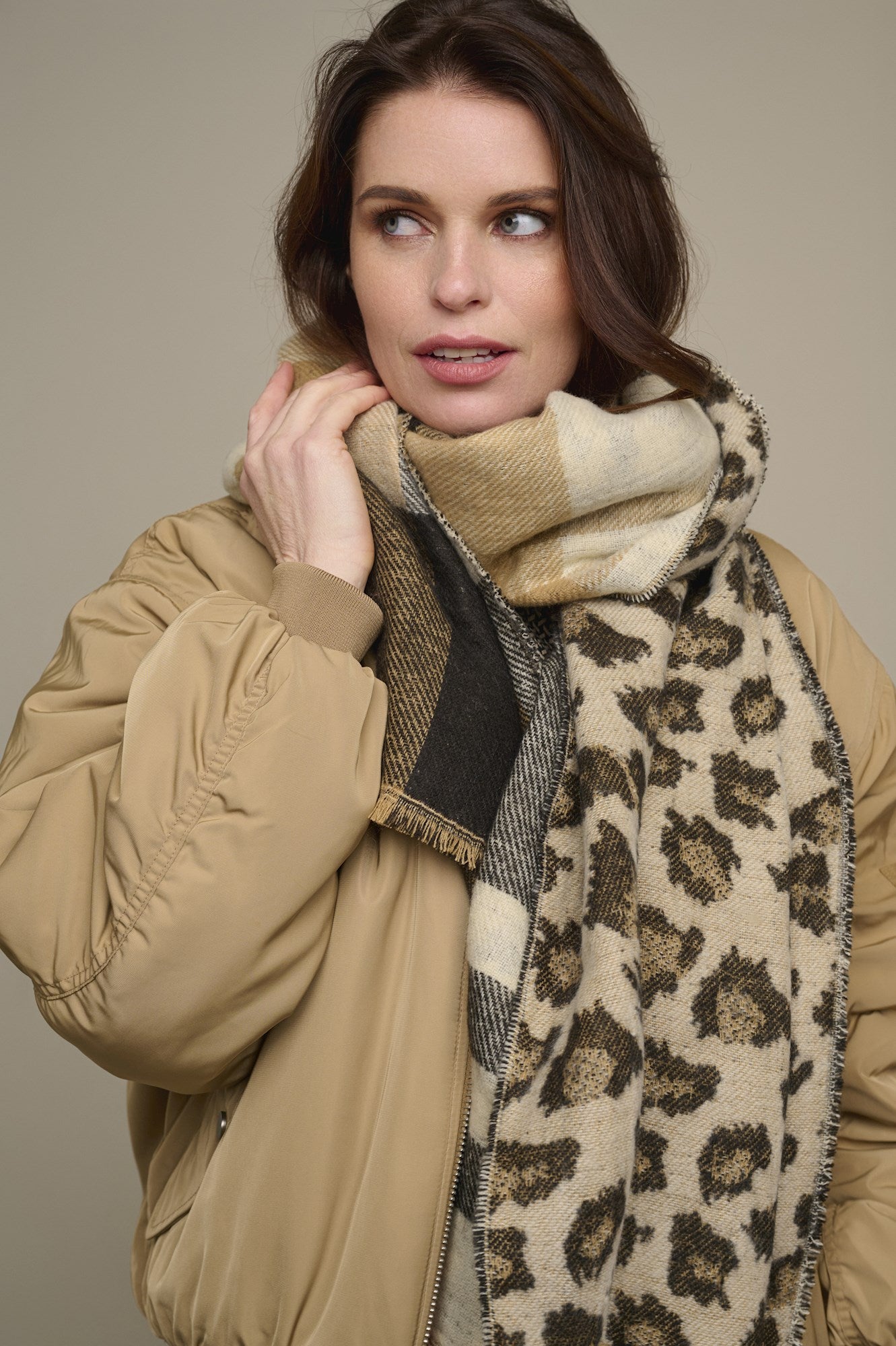 Rino & Pelle Mixtu Leopard & Check Scarf