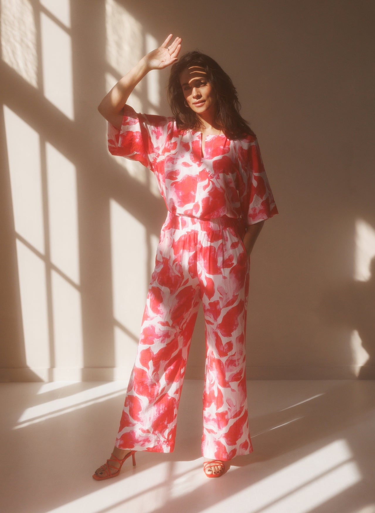 Yest Meline Blurred Floral Pattern Wide Leg Trousers